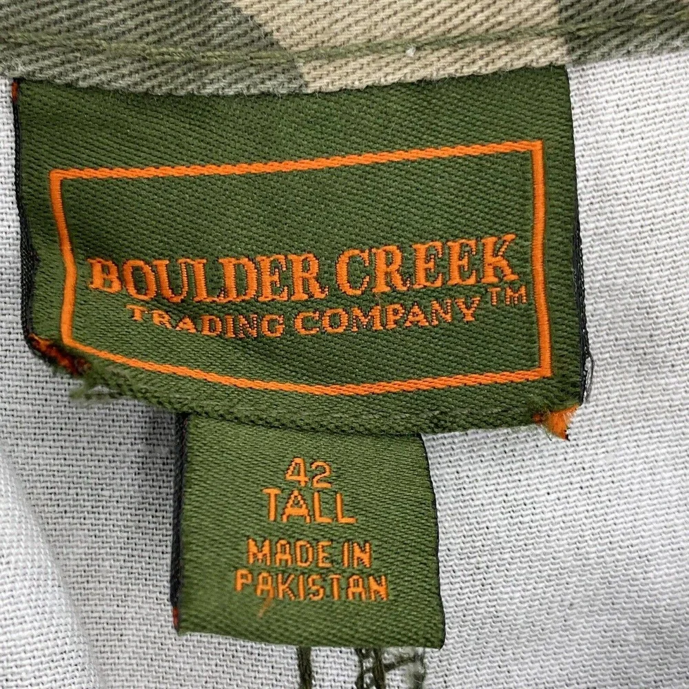 Boulder Creek Trading Co Side Elastic Cargo Shorts Green Camo Sz 42 Tall